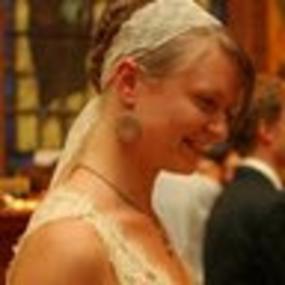 Meet your Posher, Lydia